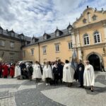 Procession 5 CONFRATERNITAS.EU